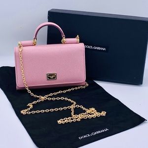 EUC Dolce & Gabbana Sicily Von Clutch/Phone Bag